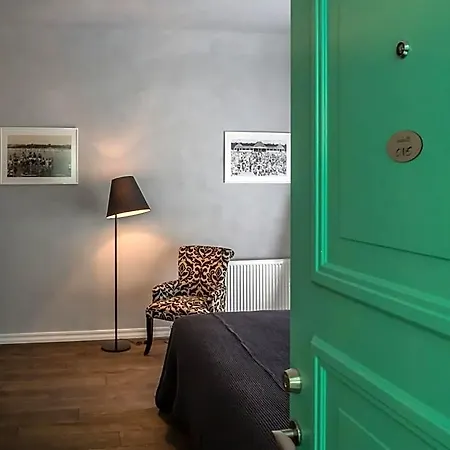 Studio28 Boutique Apartahotel